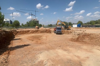 Avance de excavaci�n en las obras de Silk Homes